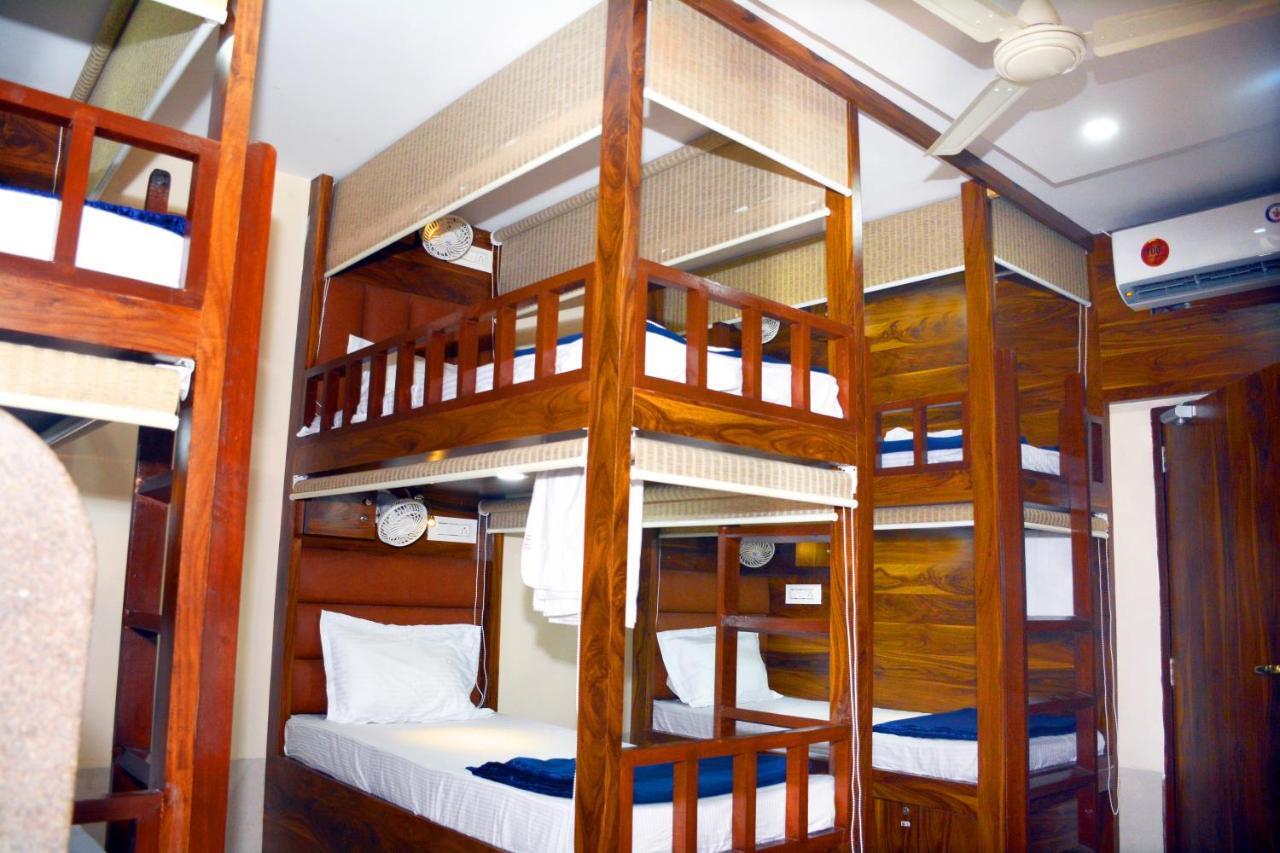Hotel Nest N Rest - Mumbai Luaran gambar